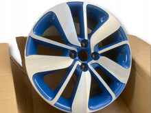 Load image into Gallery viewer, 1x Alufelge 17 Zoll 7.0&quot; 4x100 44ET 403008014R Renault Megane 1 Captur Twingo