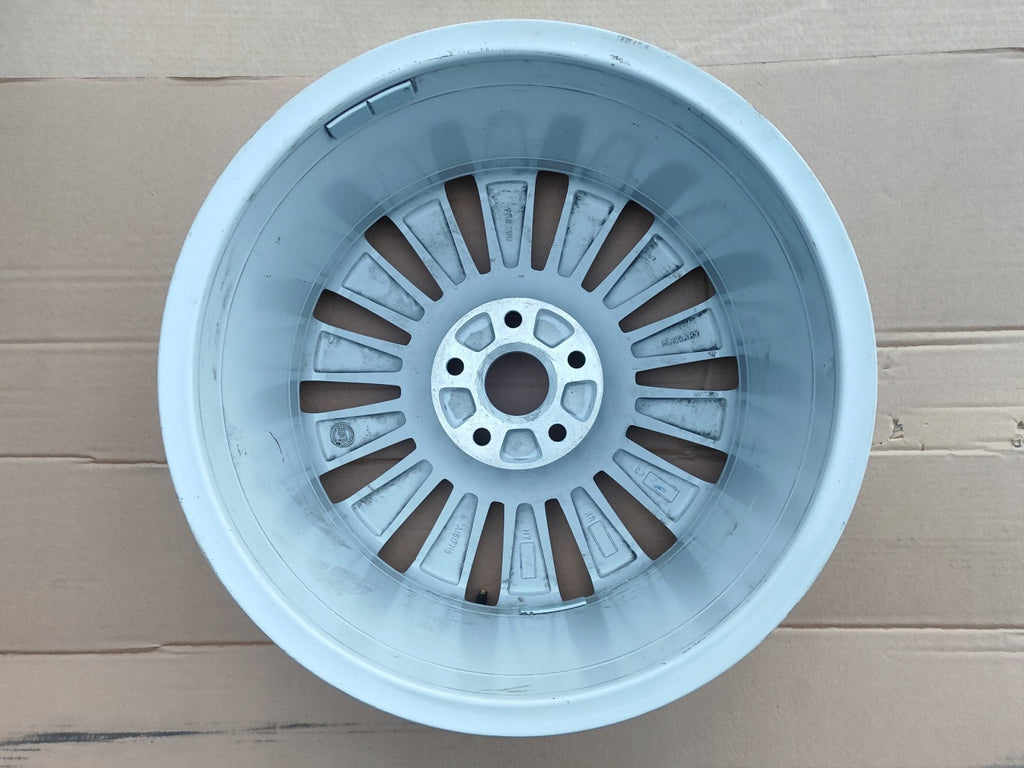 1x Alufelge 17 Zoll 7.5" 5x112 47ET Glanz Silber 3C0601025G VW Passat Rim Wheel FEL5644686972lw