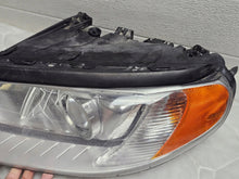 Laden Sie das Bild in den Galerie-Viewer, Frontscheinwerfer Volvo Xc70 31383540 Links Scheinwerfer Headlight SCH3223984332xz