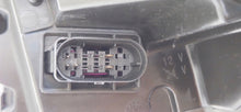 Laden Sie das Bild in den Galerie-Viewer, Frontscheinwerfer Mercedes-Benz X156 A1569067000 Rechts Scheinwerfer Headlight SCH4805930918on