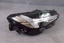 Load image into Gallery viewer, Frontscheinwerfer Volvo V90 31655138AED8 31655140 LED Rechts oder Links SCH2017748636dn