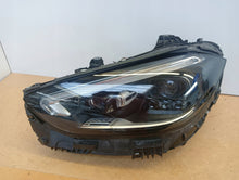 Laden Sie das Bild in den Galerie-Viewer, Frontscheinwerfer Mercedes-Benz 2069062903 LED Links Scheinwerfer Headlight