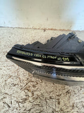 Laden Sie das Bild in den Galerie-Viewer, Frontscheinwerfer Audi E-Tron 89A941035 Links Scheinwerfer Headlight SCH3342890855gu
