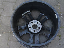 Laden Sie das Bild in den Galerie-Viewer, 1x Alufelge 18 Zoll 7.5&quot; 5x108 52 5ET 30672919 Volvo S40 V50 Rim Wheel