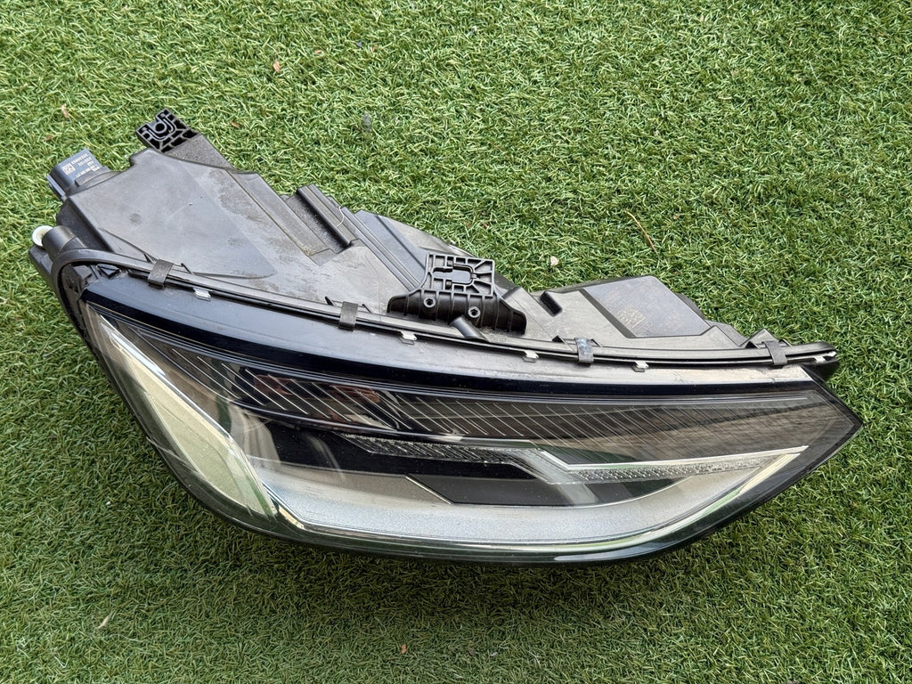 Frontscheinwerfer Audi A4 8W0941012 Rechts Scheinwerfer Headlight SCH2447567888on
