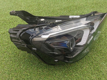 Laden Sie das Bild in den Galerie-Viewer, Frontscheinwerfer Mercedes-Benz X167 A1679061700 Full LED Rechts Headlight SCH6601147020cq