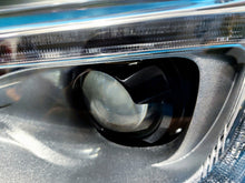 Laden Sie das Bild in den Galerie-Viewer, Frontscheinwerfer Jeep Grand Cherokee Wk2 68289239AH Xenon Links Headlight SCH9599791719up