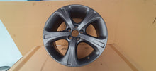 Laden Sie das Bild in den Galerie-Viewer, 1x Alufelge 19 Zoll 7.5&quot; 5x114.3 50ET Honda Crv Rim Wheel
