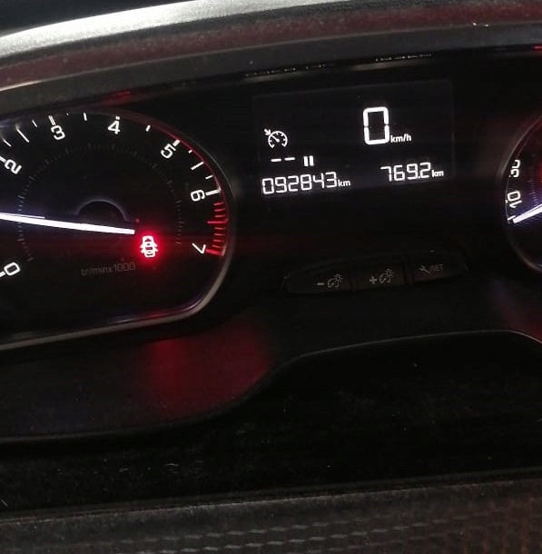 Motor Peugeot 208 I HM05 1.2 82PS 61kW 92TKm 2015 Benzin Engine Unkomplett