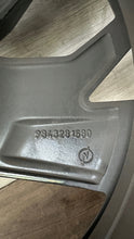 Laden Sie das Bild in den Galerie-Viewer, 1x Alufelge 17 Zoll 7.5" 5x108 44ET 9843281580 Opel Astra L Rim Wheel FEL7544630449mq