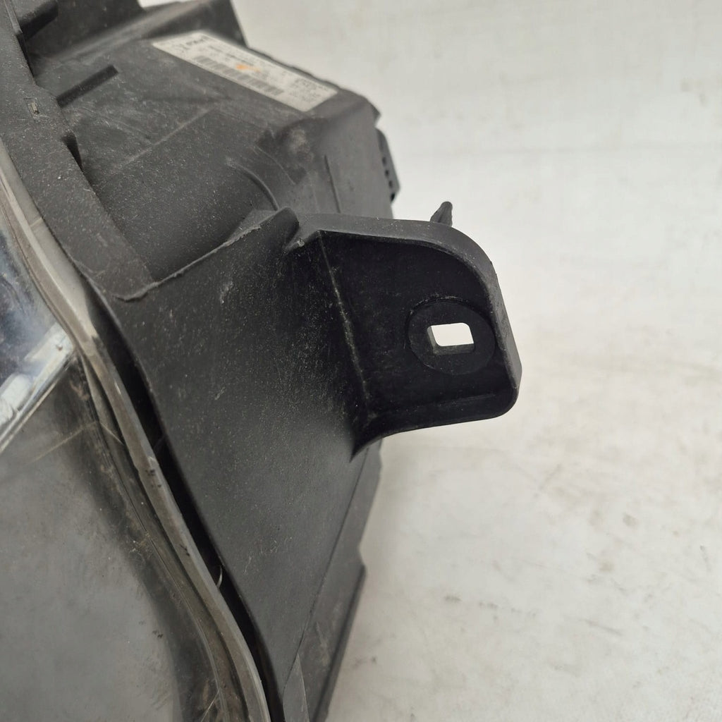Frontscheinwerfer Renault Trafic III 260109424R Rechts Scheinwerfer Headlight SCH4101262938ip