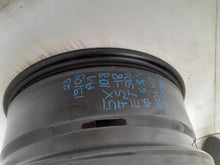 Laden Sie das Bild in den Galerie-Viewer, 1x Alufelge 18 Zoll 7.5&quot; 5x108 50ET Glanz Silber 31680403 Volvo Rim Wheel