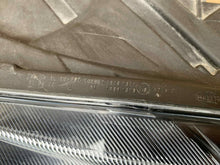 Load image into Gallery viewer, Frontscheinwerfer Skoda Superb III 3V1941016 Rechts Scheinwerfer Headlight SCH5682559159dz