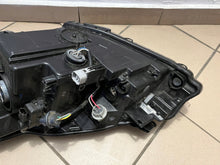 Load image into Gallery viewer, Frontscheinwerfer Toyota Yaris Rechts Scheinwerfer Headlight SCH4182991703yz