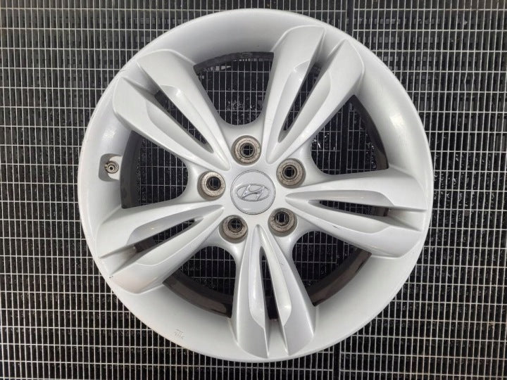 1x Alufelge 17 Zoll 6.5" 5x114.3 48ET Glanz Silber 52910-2S210 Hyundai Ix35 FEL9444962824ox