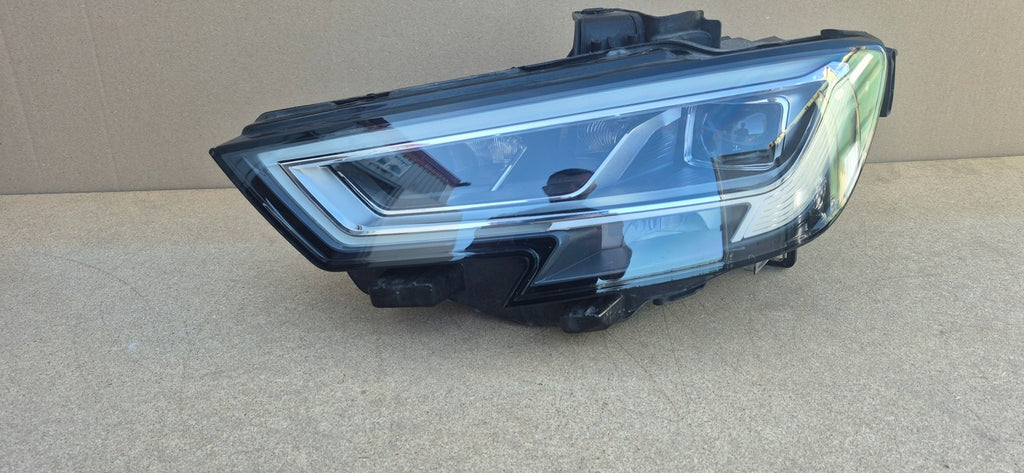 Frontscheinwerfer Audi A3 8V0941033F Full LED Ein Stück (Rechts oder Links) SCH9349954494qg