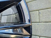 Laden Sie das Bild in den Galerie-Viewer, 2x Alufelge 19 Zoll 8.0" 5x112 45ET Schwarz 89A071499 Audi Q4 Rim Wheel FEL1318117764ca