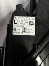 Load image into Gallery viewer, Frontscheinwerfer VW Touran 5TC941081D 5TC941082D Ein Stück (Rechts oder Links)