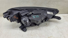 Laden Sie das Bild in den Galerie-Viewer, Frontscheinwerfer Skoda Fabia I 6VB941015 Links Scheinwerfer Headlight SCH5497586597sy