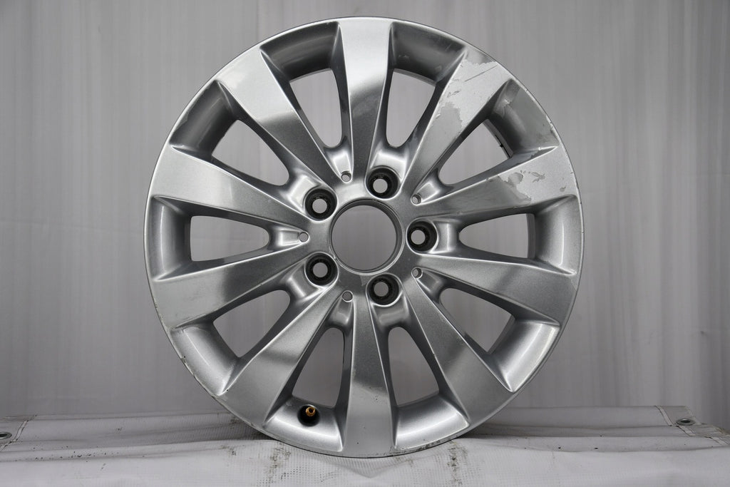 1x Alufelge 16 Zoll 6.5" 5x112 52ET Glanz Silber A4474010301 Mercedes-Benz