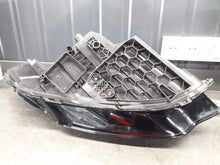 Laden Sie das Bild in den Galerie-Viewer, Frontscheinwerfer Land Rover Discovery FK7213W030AG Links Scheinwerfer Headlight SCH5189373898gy