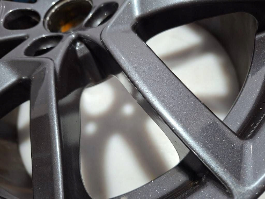 1x Alufelge 17 Zoll 124R-000527 VW Passat B8 Arteon Golf Rim Wheel FEL6072919603dq