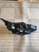 Laden Sie das Bild in den Galerie-Viewer, Frontscheinwerfer Hyundai I30 92101G4510 Links Scheinwerfer Headlight SCH7286756982hi