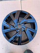 Load image into Gallery viewer, 1x Alufelge 18 Zoll 7.5" 5x112 51ET Glanz Schwarz 5H0601025 VW Golf VIII I FEL4574639390wb