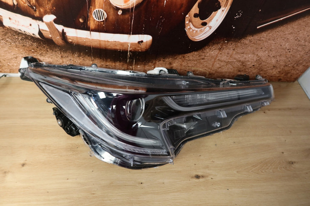 Frontscheinwerfer Toyota Corolla 8110-02S70 LED Rechts Scheinwerfer Headlight SCH8872778688ht