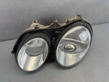 Laden Sie das Bild in den Galerie-Viewer, Frontscheinwerfer Mercedes-Benz 103419012216 Xenon Links Scheinwerfer Headlight SCH4470054114hb