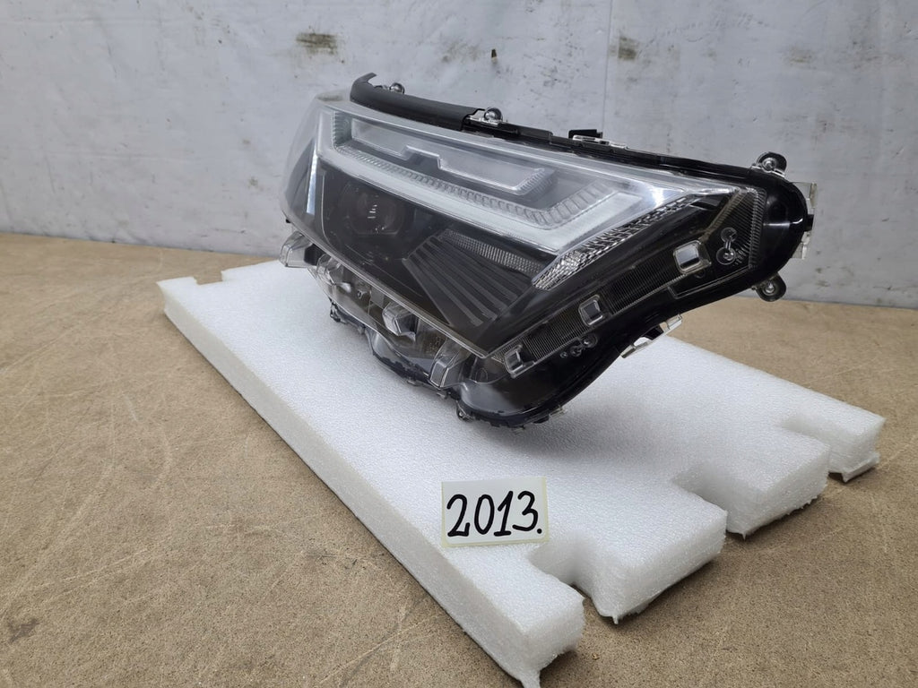 Frontscheinwerfer Toyota V Rechts Scheinwerfer Headlight SCH3795102613pz