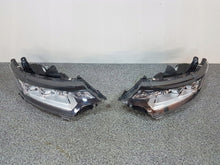 Laden Sie das Bild in den Galerie-Viewer, Frontscheinwerfer Mitsubishi Outlander III Ein Stück (Rechts oder Links)