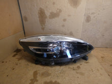 Laden Sie das Bild in den Galerie-Viewer, Frontscheinwerfer Renault Scenic 260106928R Rechts Scheinwerfer Headlight SCH8133928817ac