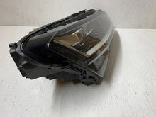 Laden Sie das Bild in den Galerie-Viewer, Frontscheinwerfer Skoda Superb III 3V1941016D LED Rechts Scheinwerfer Headlight