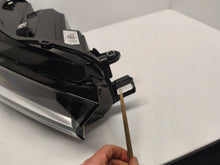 Laden Sie das Bild in den Galerie-Viewer, Frontscheinwerfer Skoda Superb I 3P1941016 LED Rechts Scheinwerfer Headlight SCH8349328252jg