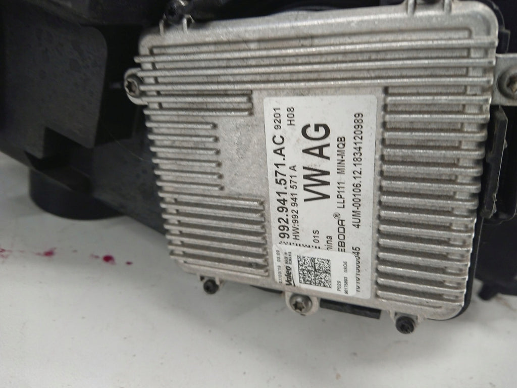 Frontscheinwerfer Skoda Scala 657941016A Rechts Scheinwerfer Headlight SCH4292572603ap