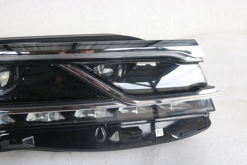 Frontscheinwerfer VW Touareg 761941082 Rechts Scheinwerfer Headlight