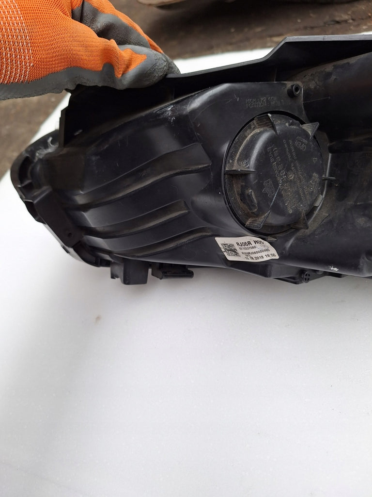 Frontscheinwerfer Kia Ceed 92102-J7051 Rechts Scheinwerfer Headlight SCH4803352359rt