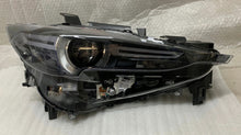 Laden Sie das Bild in den Galerie-Viewer, Frontscheinwerfer Mazda Cx5 K124-51030 LED Rechts Scheinwerfer Headlight