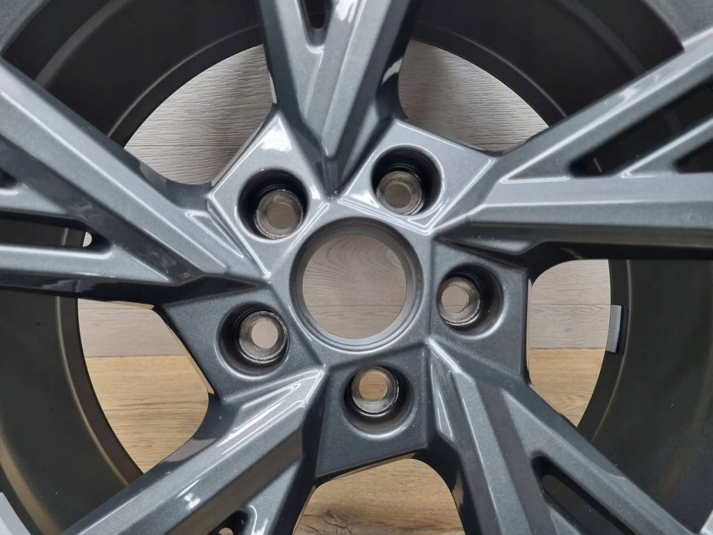 1x Alufelge 18 Zoll 8.0" 5x112 46ET 8Y0601025G Audi A3 Rim Wheel