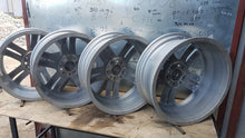 Laden Sie das Bild in den Galerie-Viewer, 1x Alufelge 18 Zoll 7.5" 5x120 45ET Glanz Silber 7845852 BMW 1 F20 Rim Wheel FEL9562190623ov