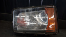 Laden Sie das Bild in den Galerie-Viewer, Frontscheinwerfer Opel Rekord D 3465778 34657783465778 Links Headlight