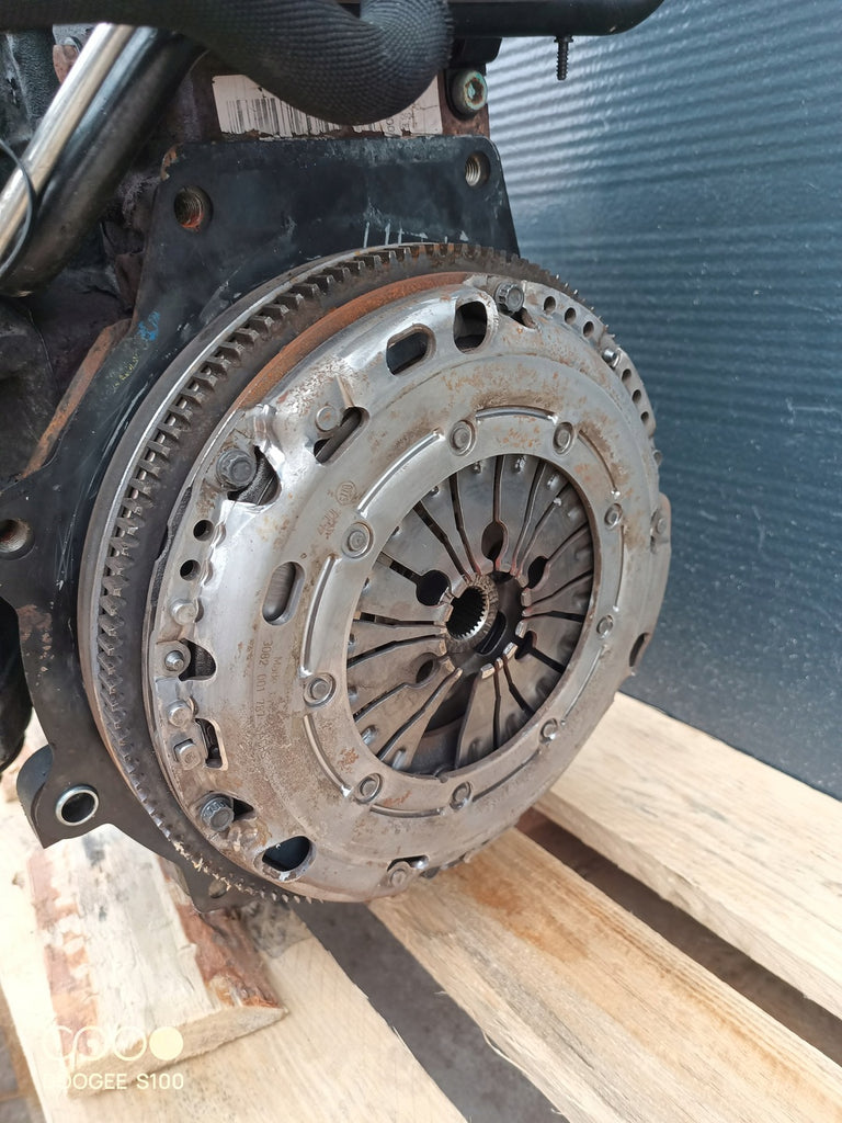 Motor VW Transporter AXC 1.9 TDI 85PS 63kW 273TKm Diesel Engine Komplett