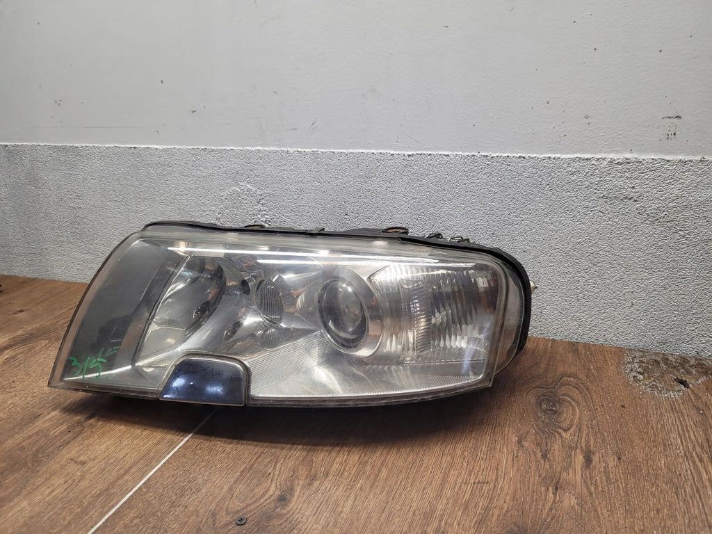 Frontscheinwerfer Skoda Superb I Xenon Ein Stück (Rechts oder Links) Headlight