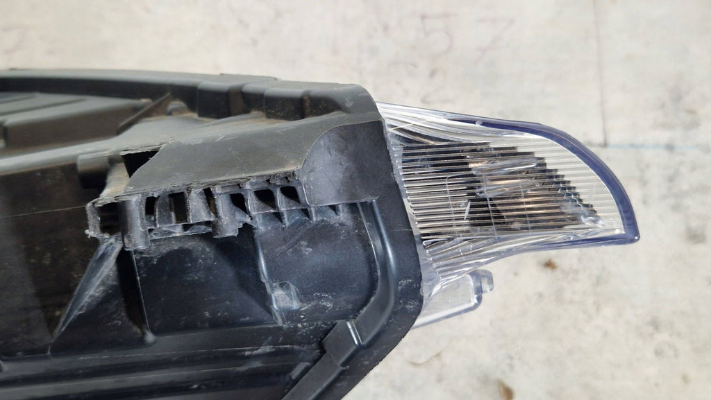 Frontscheinwerfer Ford Transit Custom PZ31-13E015-AD Links Headlight SCH5903042010sj