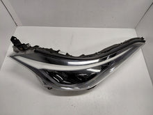 Laden Sie das Bild in den Galerie-Viewer, Frontscheinwerfer Toyota Chr 81110-YP280-00 Full LED Ein Satz Headlight SCH6479928989tx