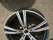 Load image into Gallery viewer, 1x Alufelge 19 Zoll 8.0" 5x112 27ET 8089896 BMW G21 G20 Rim Wheel FEL6625559749ev