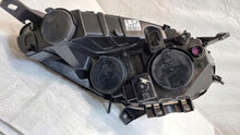 Laden Sie das Bild in den Galerie-Viewer, Frontscheinwerfer Opel Combo 520868580E Links Scheinwerfer Headlight SCH4540181176dr