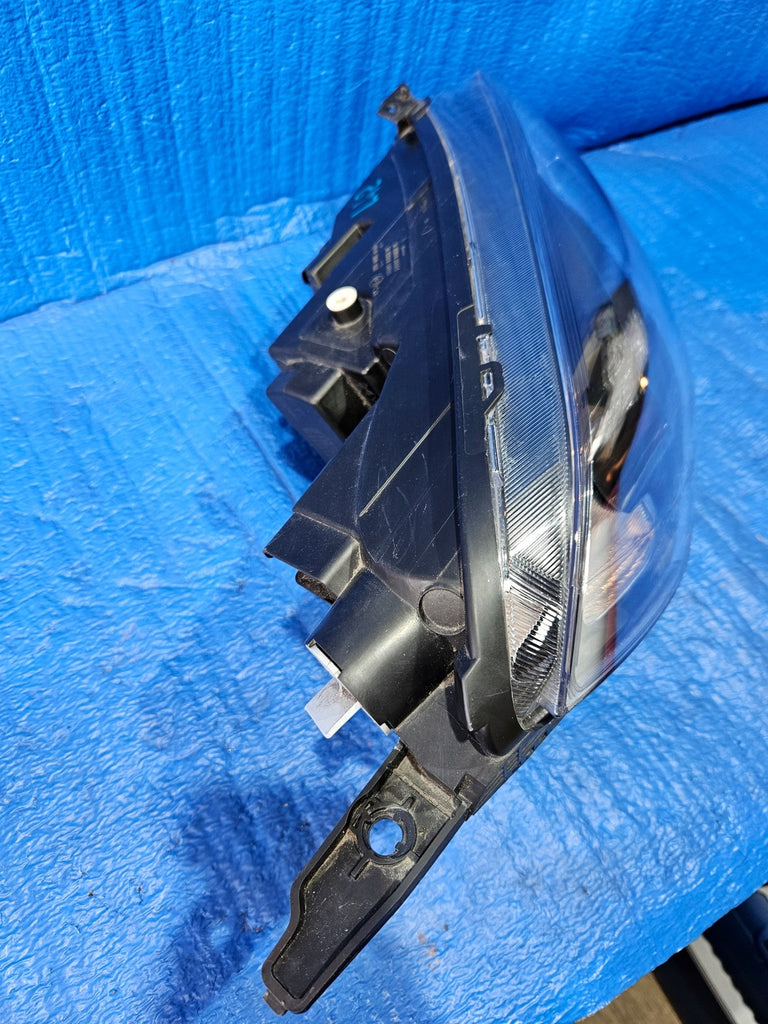 Frontscheinwerfer Ford Courier JT76-13W029-CD Rechts Scheinwerfer Headlight SCH6936573950kj