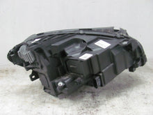 Laden Sie das Bild in den Galerie-Viewer, Frontscheinwerfer Mercedes-Benz W246 A2469066101 LED Links Headlight